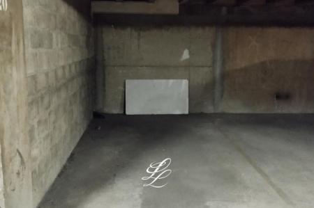 Vente - parking/box 13 m<sup>2</sup>